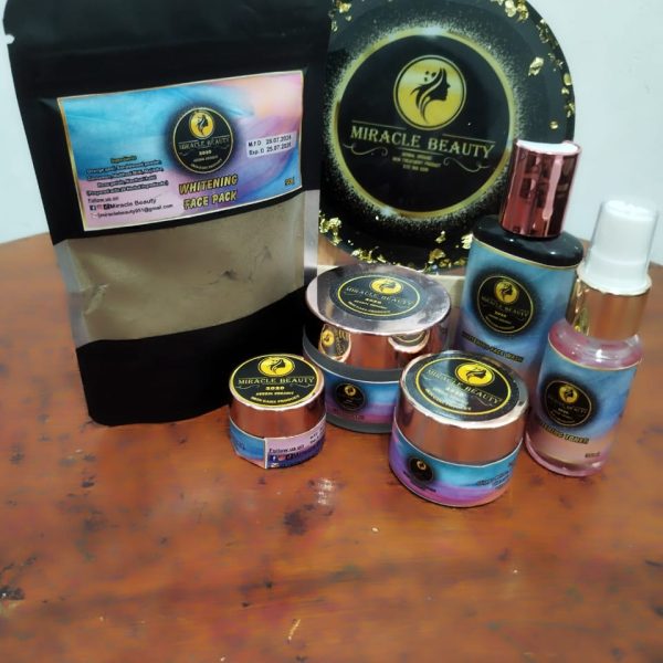 Pinkish white face Face package