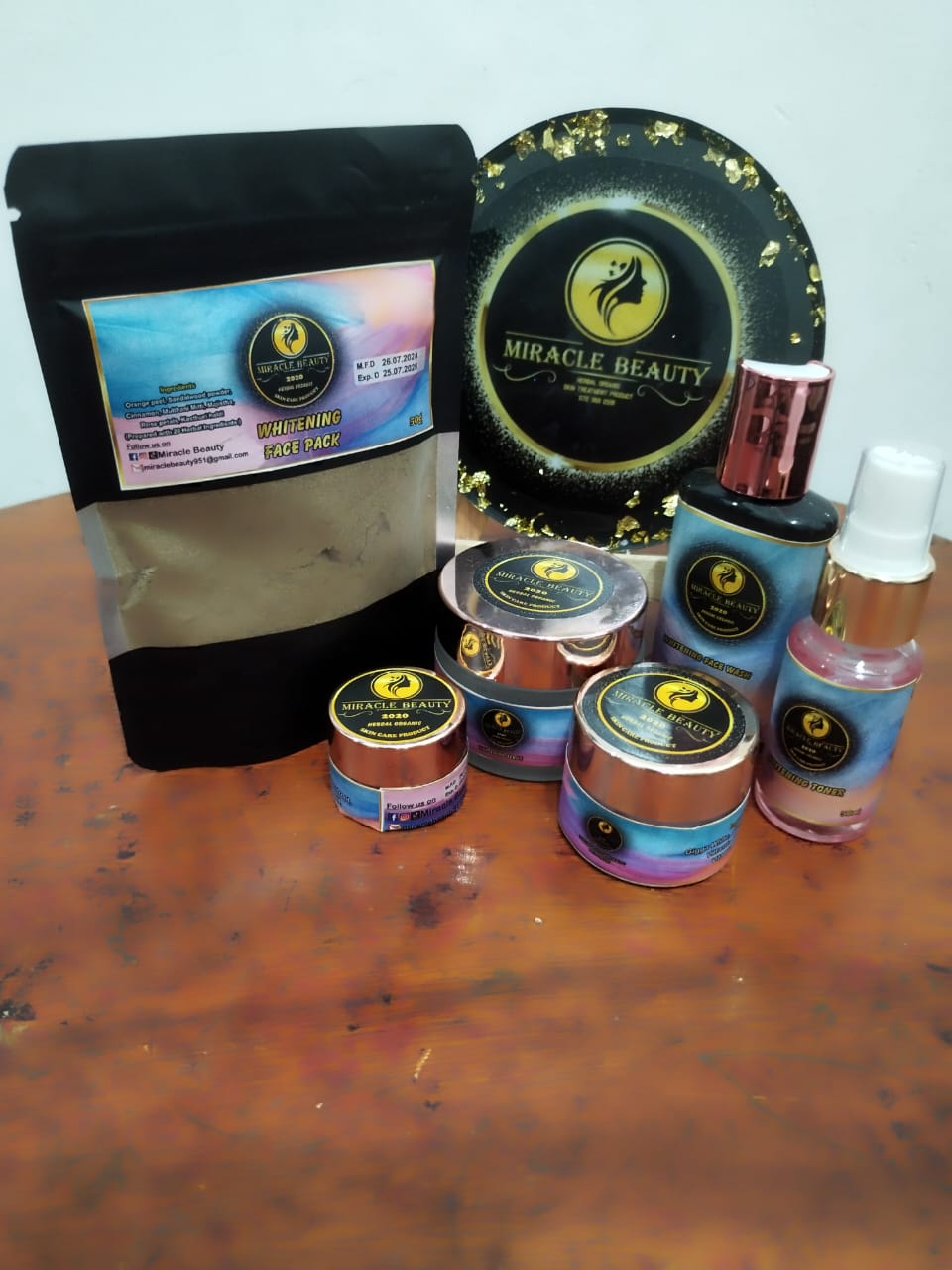 WhatsApp Image 2025-12-02 at 16.08.42_c39eae57 Pinkish white face Face package - Image 1